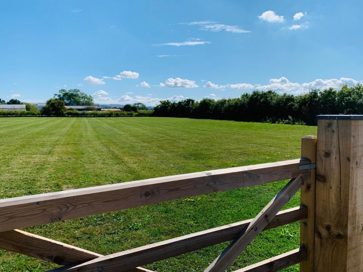 Luxury Studio Cottage At Foot Of Yorkshire Wolds מראה חיצוני תמונה